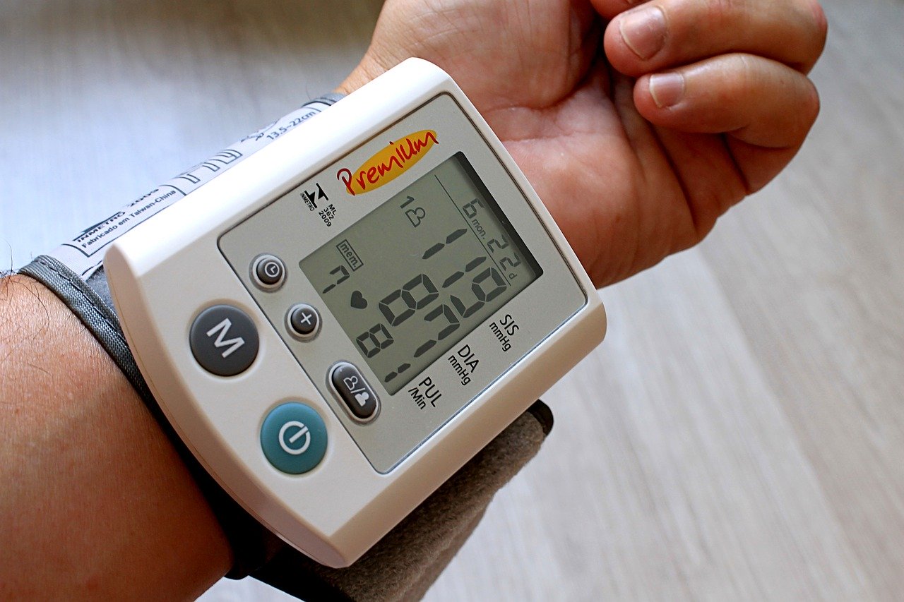 Can Fitness Trackers Measure Blood Pressure can-fitness-trackers-measure-blood-pressure